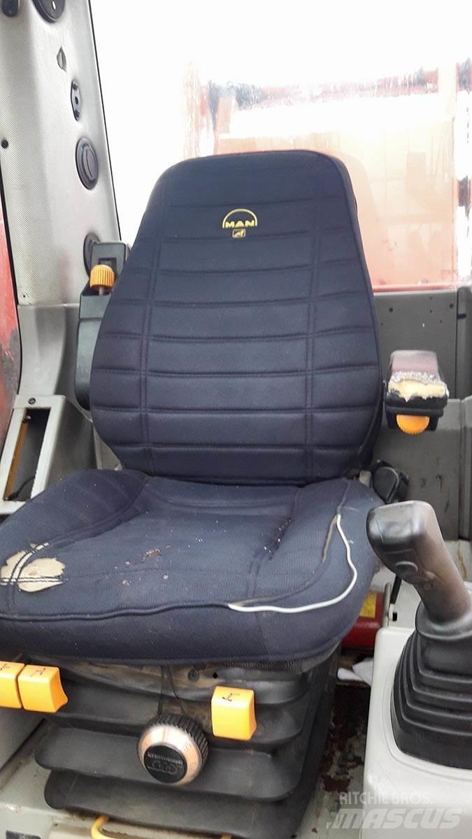 O&K RH16,5 Pelle sur chenilles