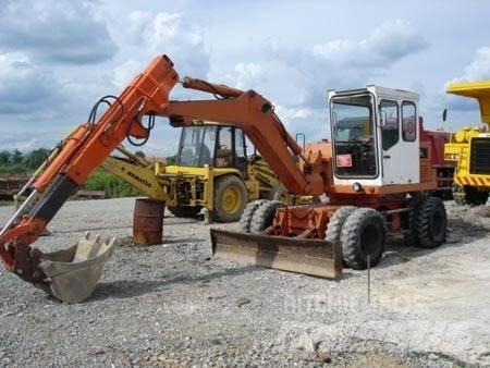 Schaeff HML 40 Pelle sur pneus