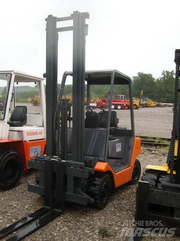 Still R70-30 Chariots diesel