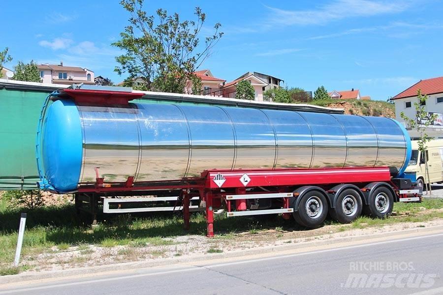  ZOVKO METALI COC 30/1 Camion citerne à eau