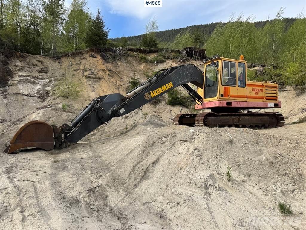 Åkerman H10B Pelle sur chenilles