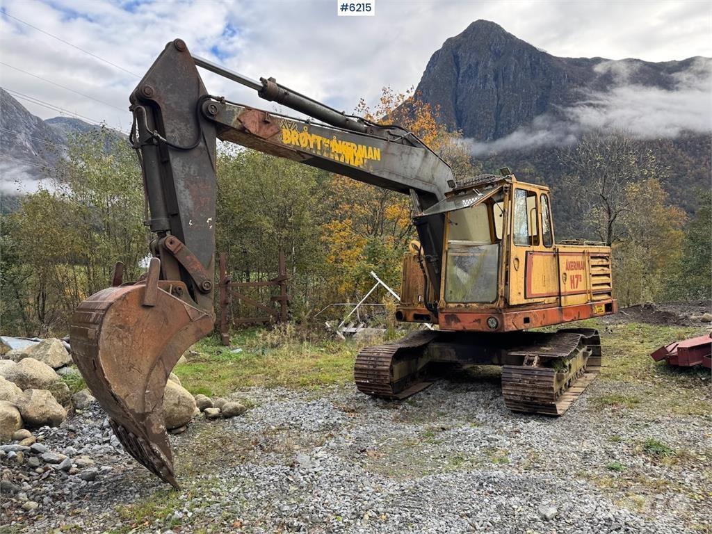 Åkerman H7B Pelle sur chenilles