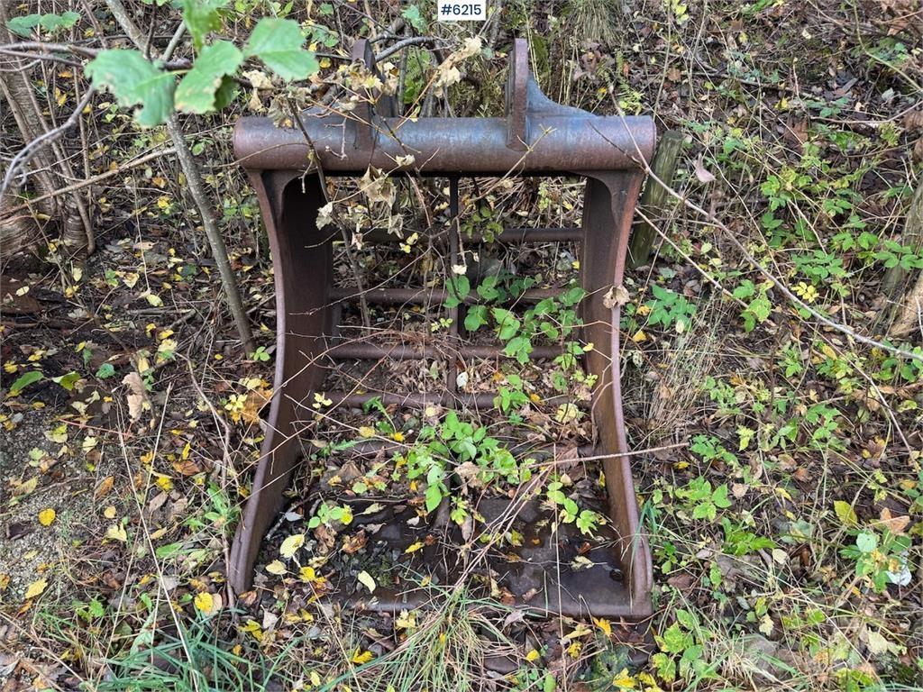 Åkerman H7B Pelle sur chenilles