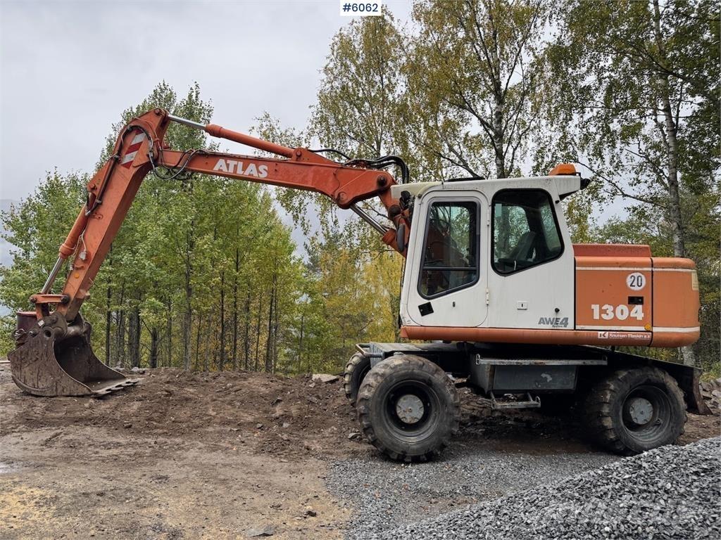 Atlas 1304 Pelle sur chenilles