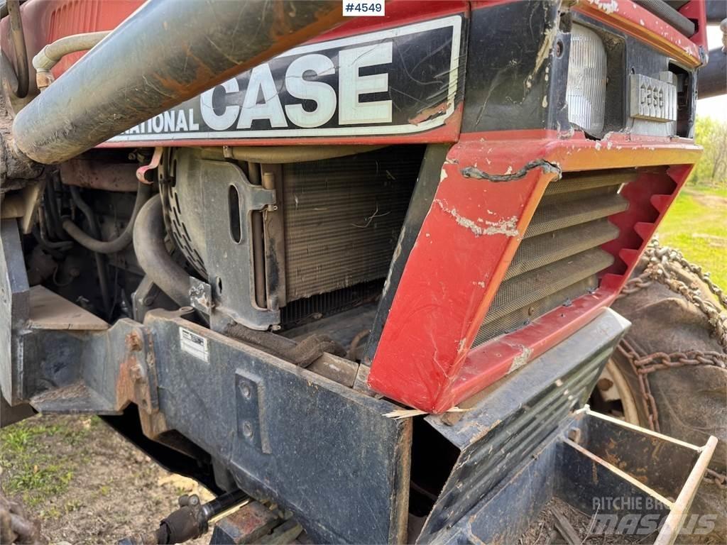 CASE 685 XL Tracteur