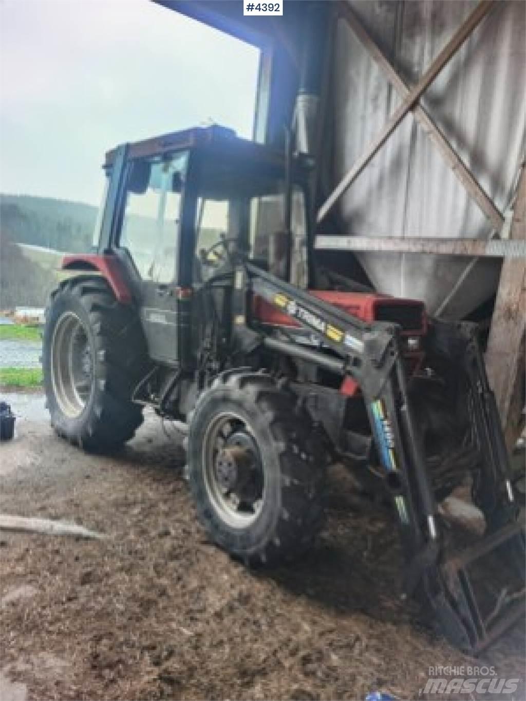 CASE 885XL Tracteur