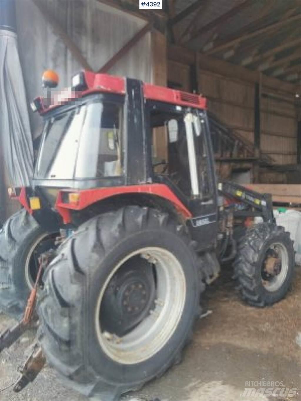 CASE 885XL Tracteur