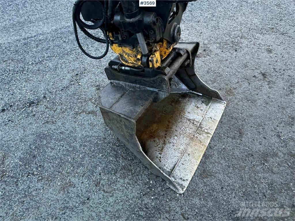 CAT 305 Pelle sur chenilles