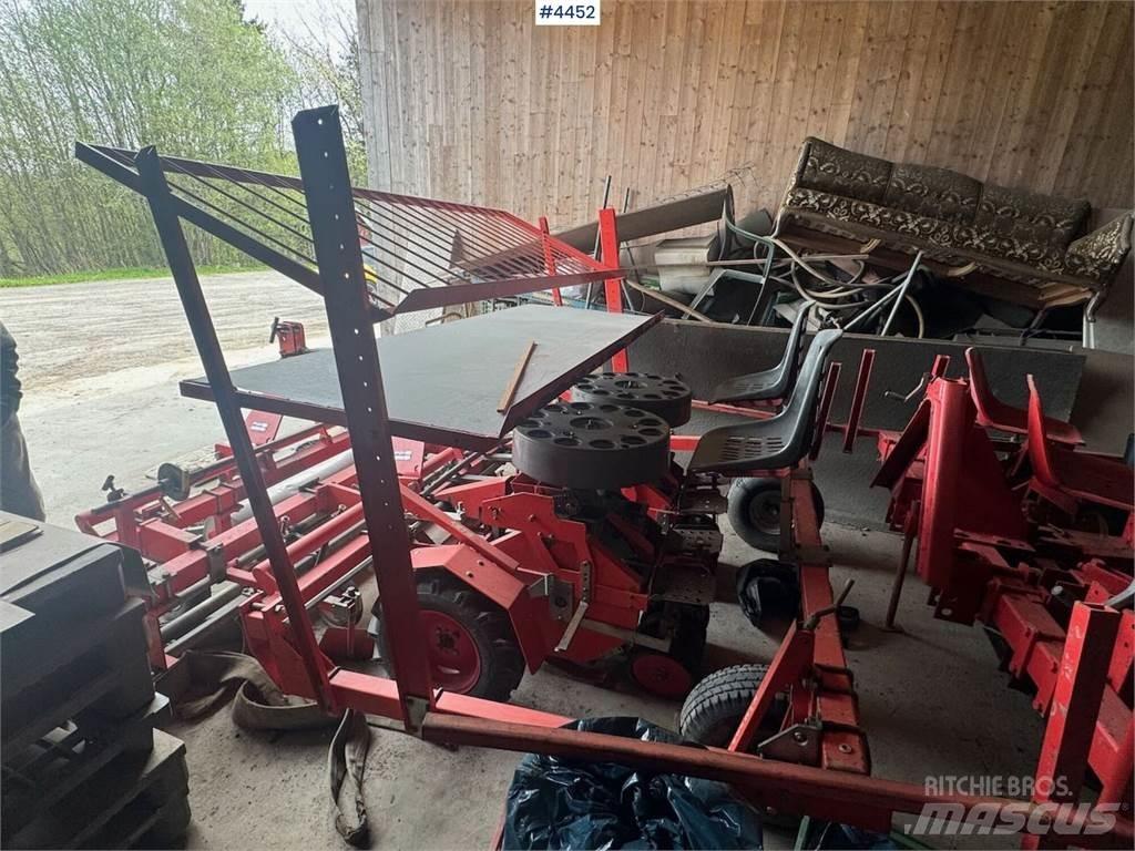 Checchi & Magli B24 Semoir