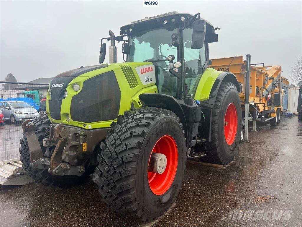 CLAAS Axion 830 Tracteur