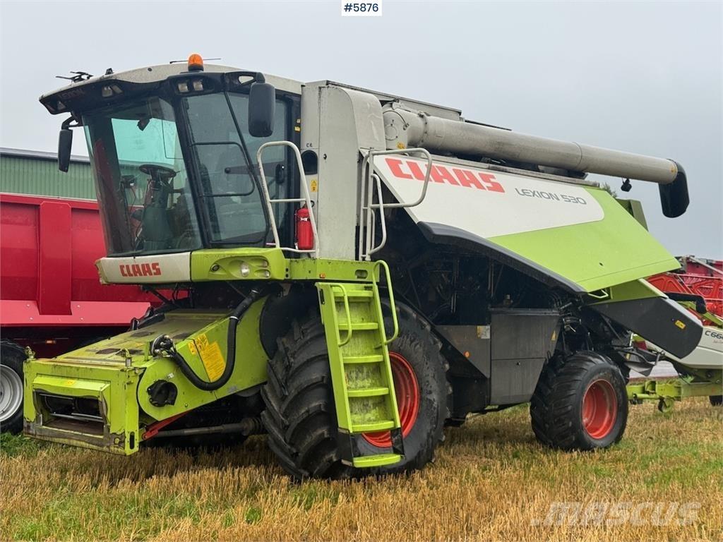 CLAAS Lexion 530 Moissonneuse batteuse