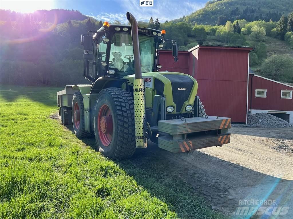 CLAAS Xerion 3800 Tracteur