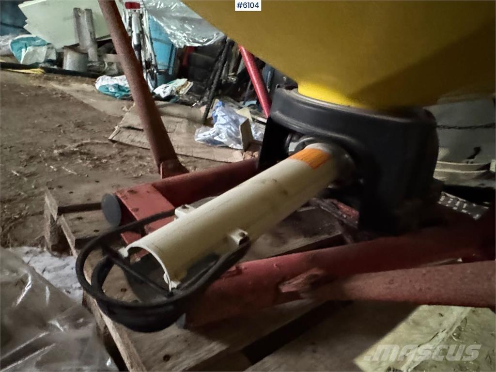  Cosmo PDHV 800 Semoir