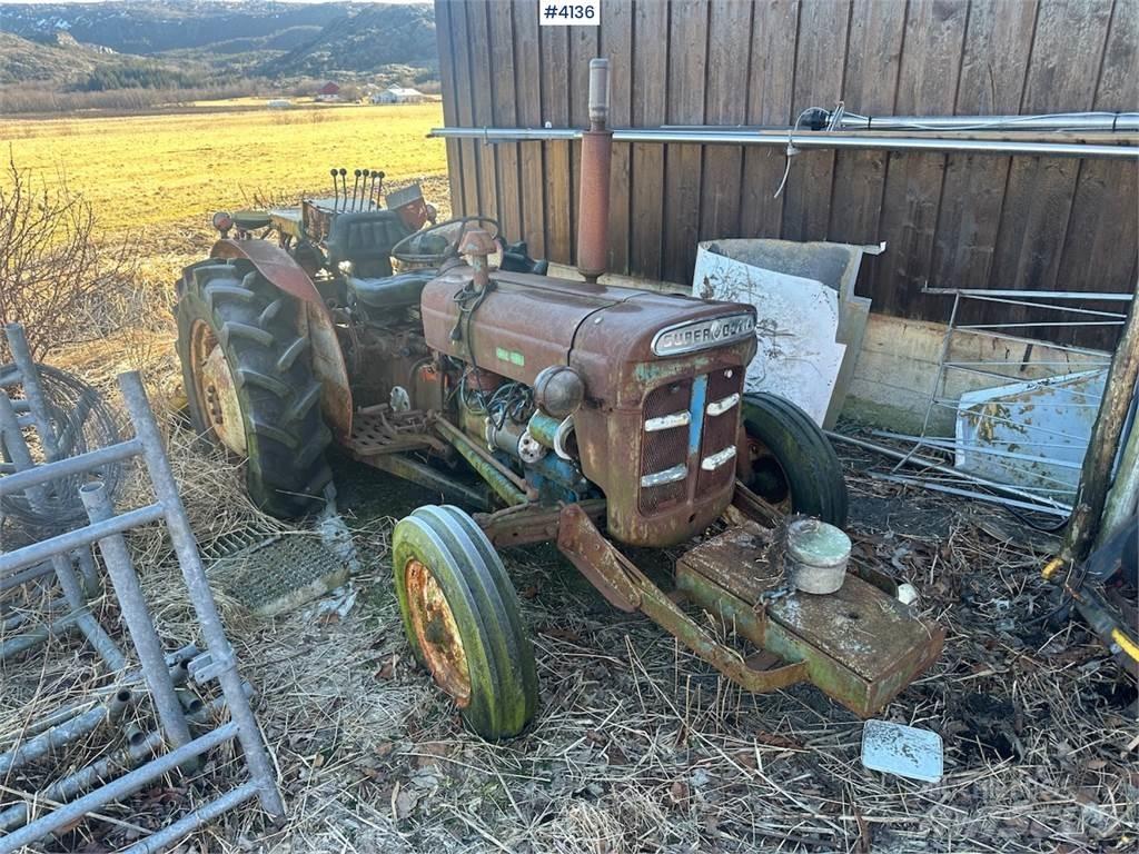 Ford Super Dexta Tracteur