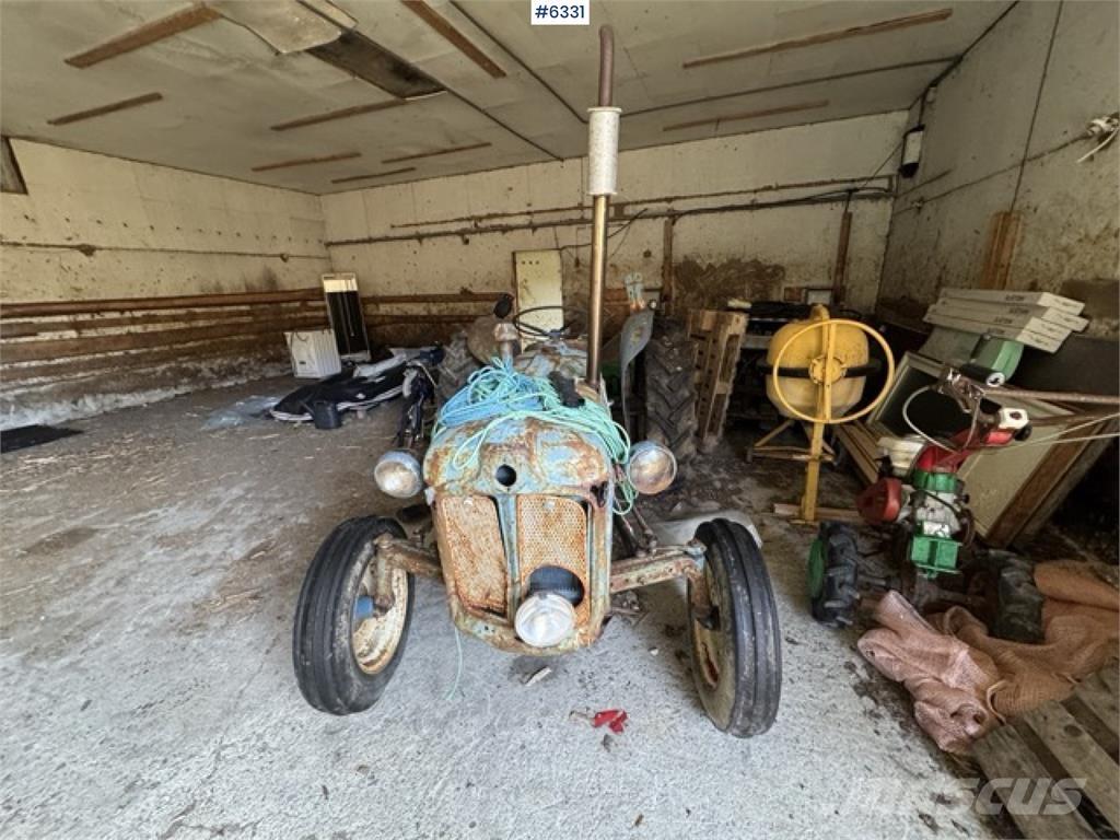 Fordson Dexta Tracteur