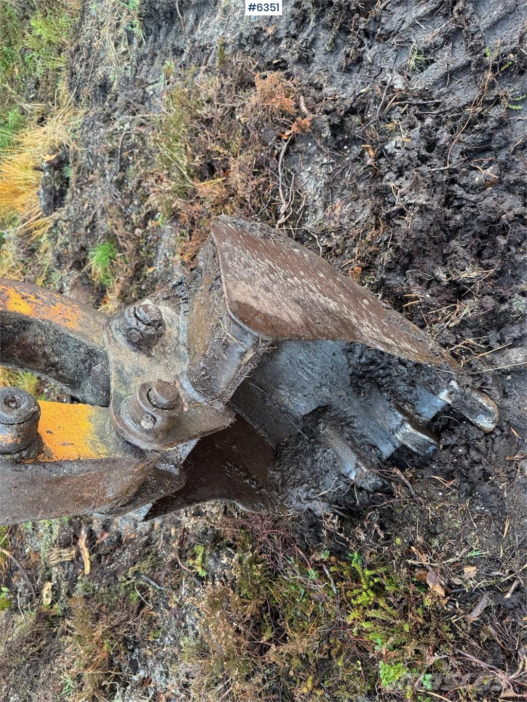 Hanix N 260-2 Pelle sur chenilles