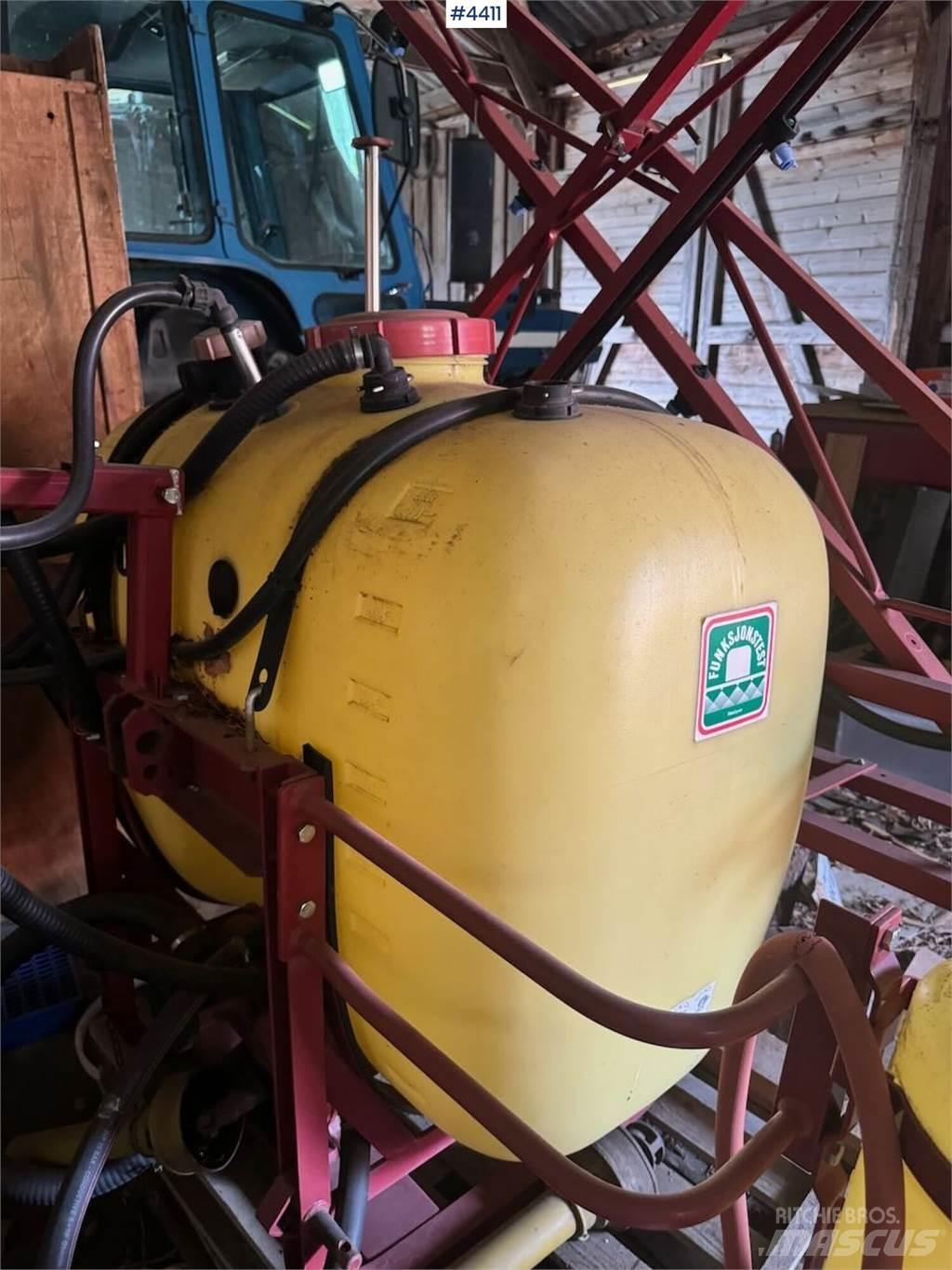 Hardi NK 400 Pulvérisateurs traînés