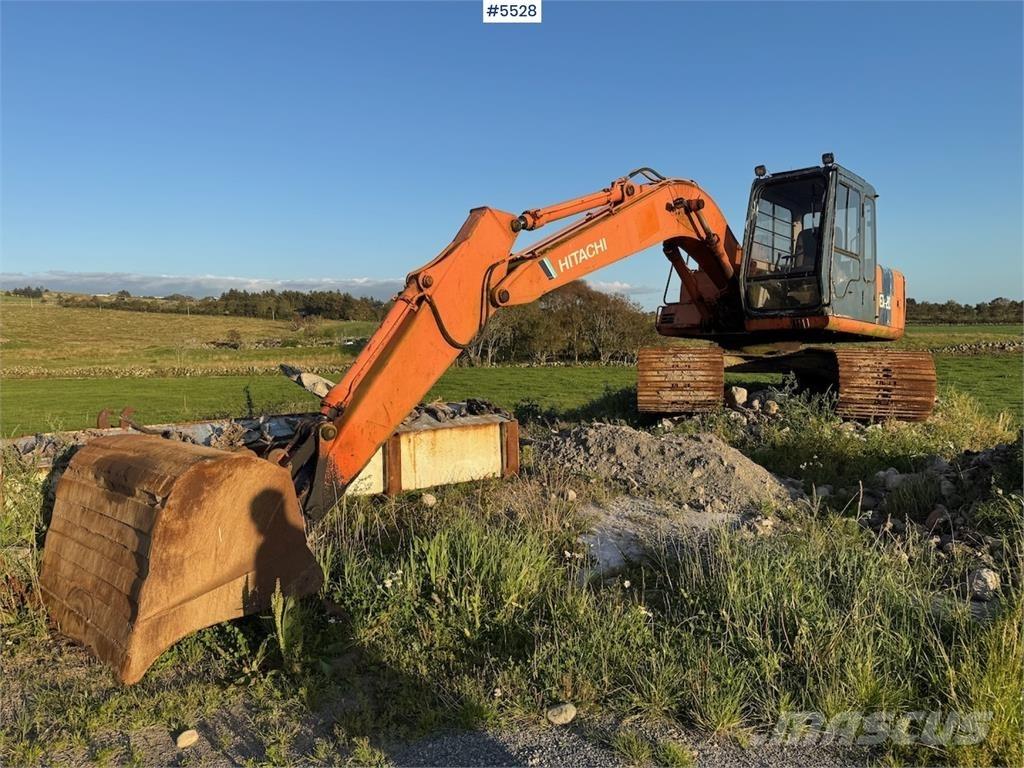 Hitachi EX120-2 Pelle sur chenilles