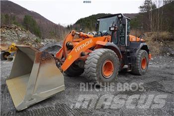 Hitachi ZW220 Chargeuse sur pneus