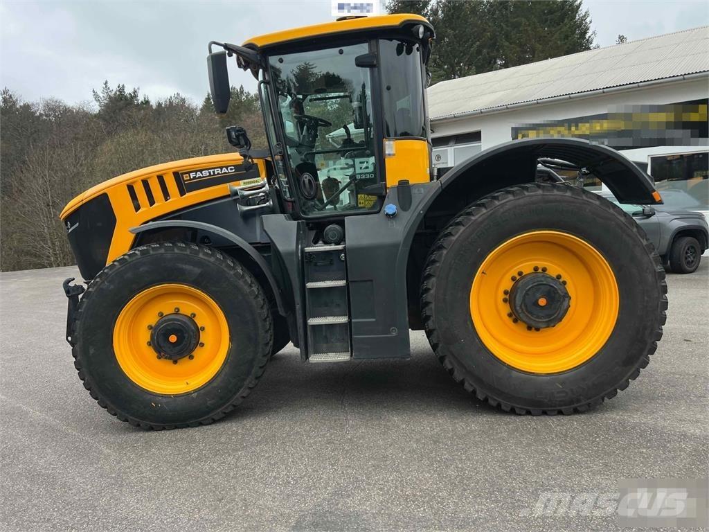 JCB Fastrac 8330 Tracteur
