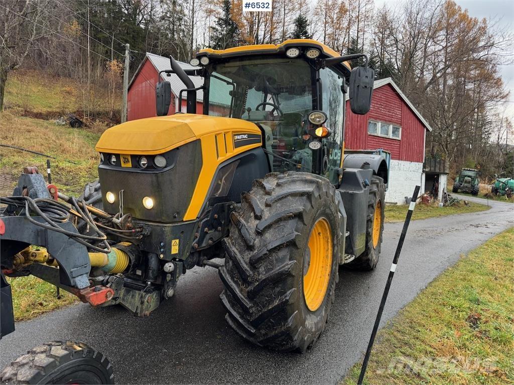 JCB Fastrack 4220 Tracteur