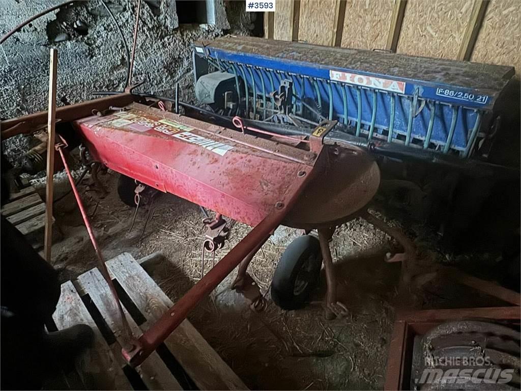 JF CR 320 Autres matériels de récolte et d'arrachage