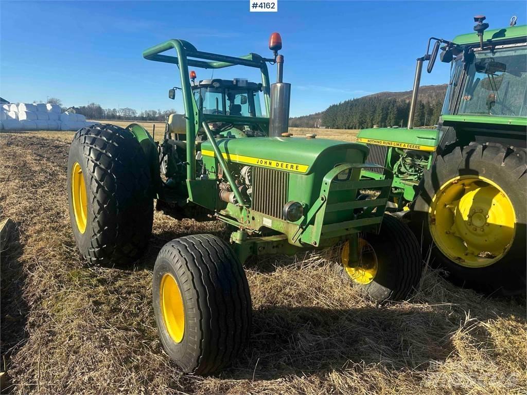 John Deere 1020 Tracteur