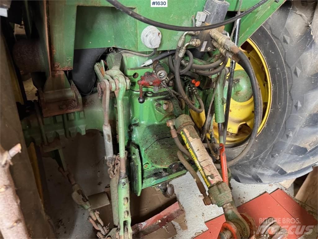 John Deere 1040 Tracteur