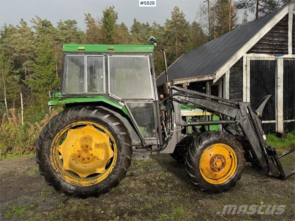 John Deere 1630 Tracteur