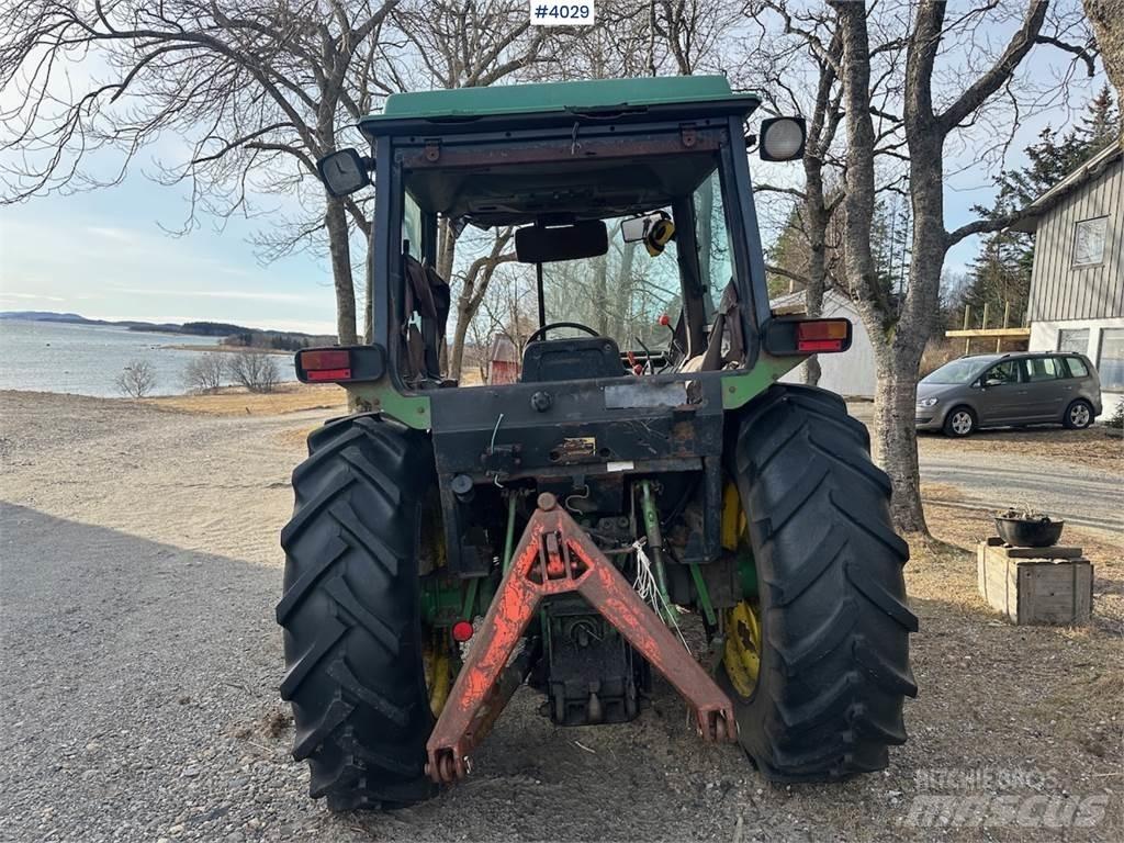 John Deere 2650 Tracteur