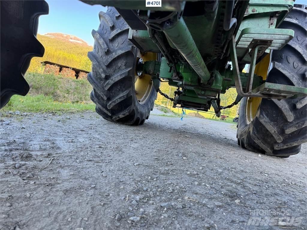 John Deere 3040 Tracteur