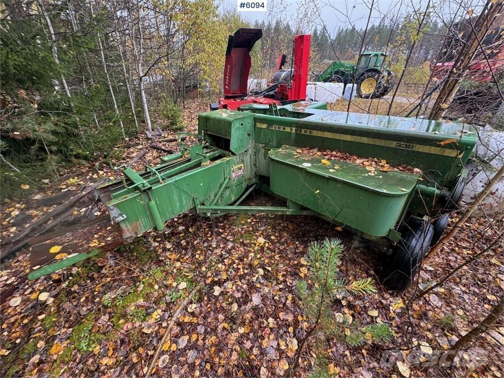 John Deere 332 Autres matériels de récolte et d'arrachage