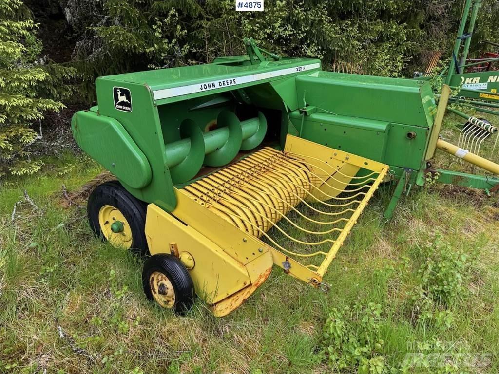 John Deere 332 A Autres matériels de récolte et d'arrachage