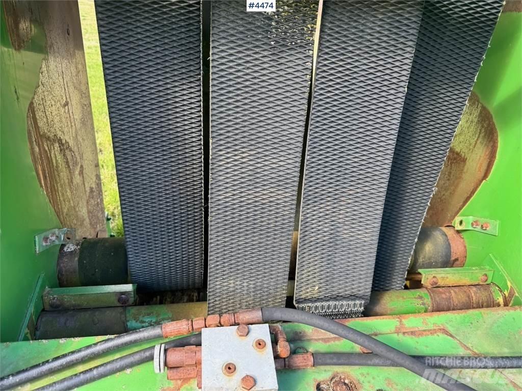 John Deere 545 Autres matériels de fenaison