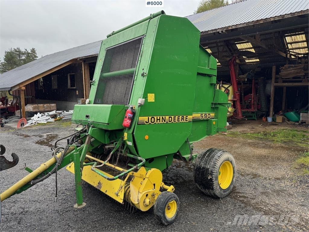 John Deere 590 Autres matériels de récolte et d'arrachage