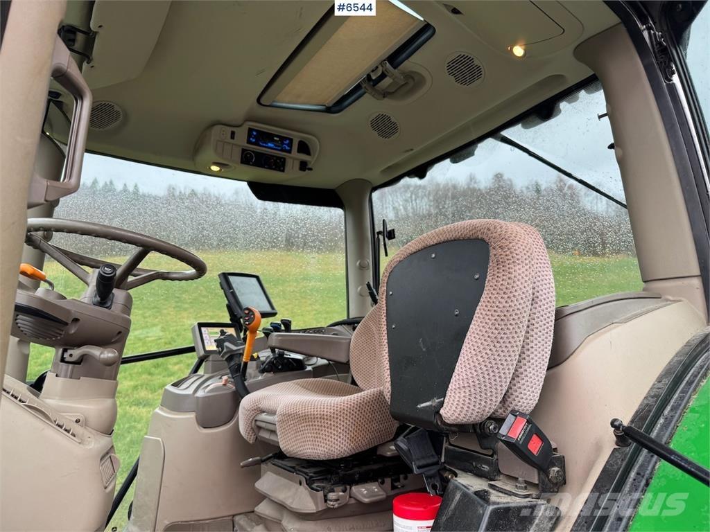 John Deere 6125R Tracteur