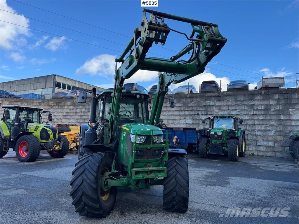 John Deere 6130M Tracteur
