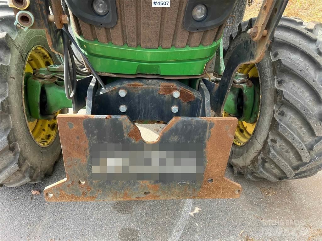 John Deere 6140R Tracteur