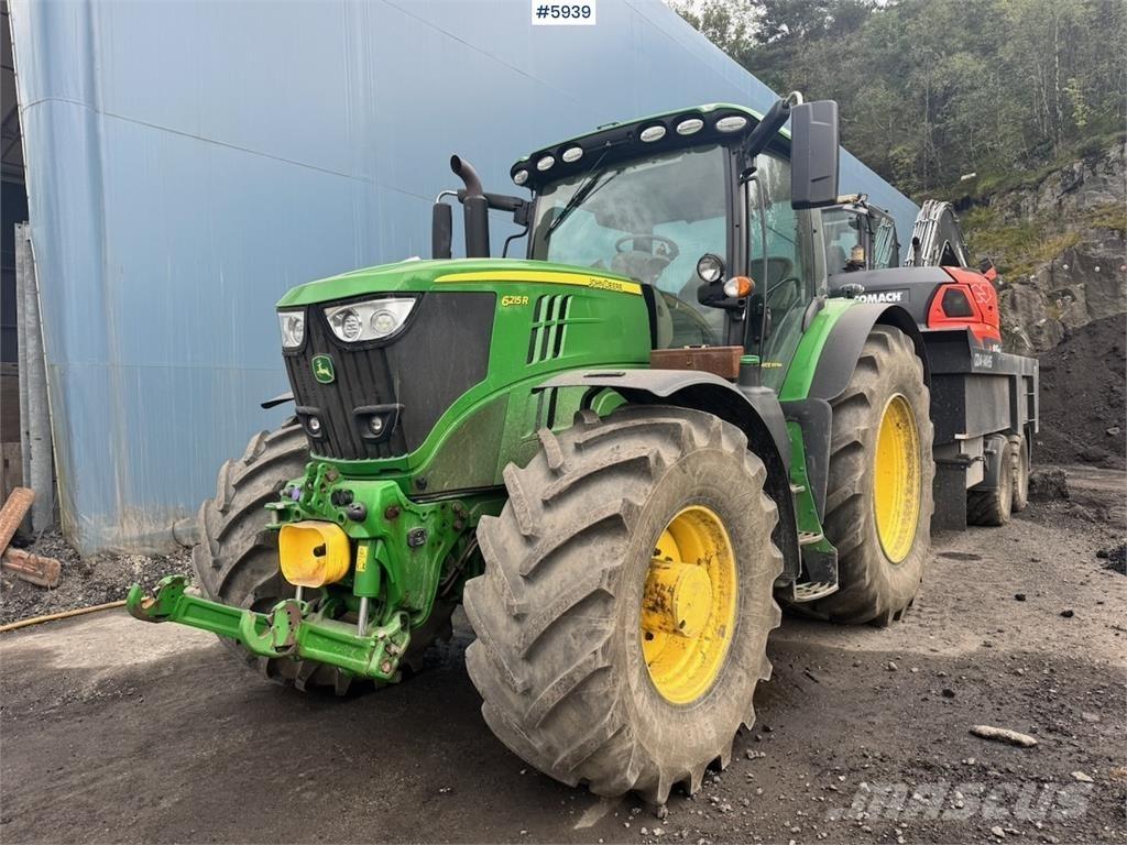 John Deere 6215R Tracteur