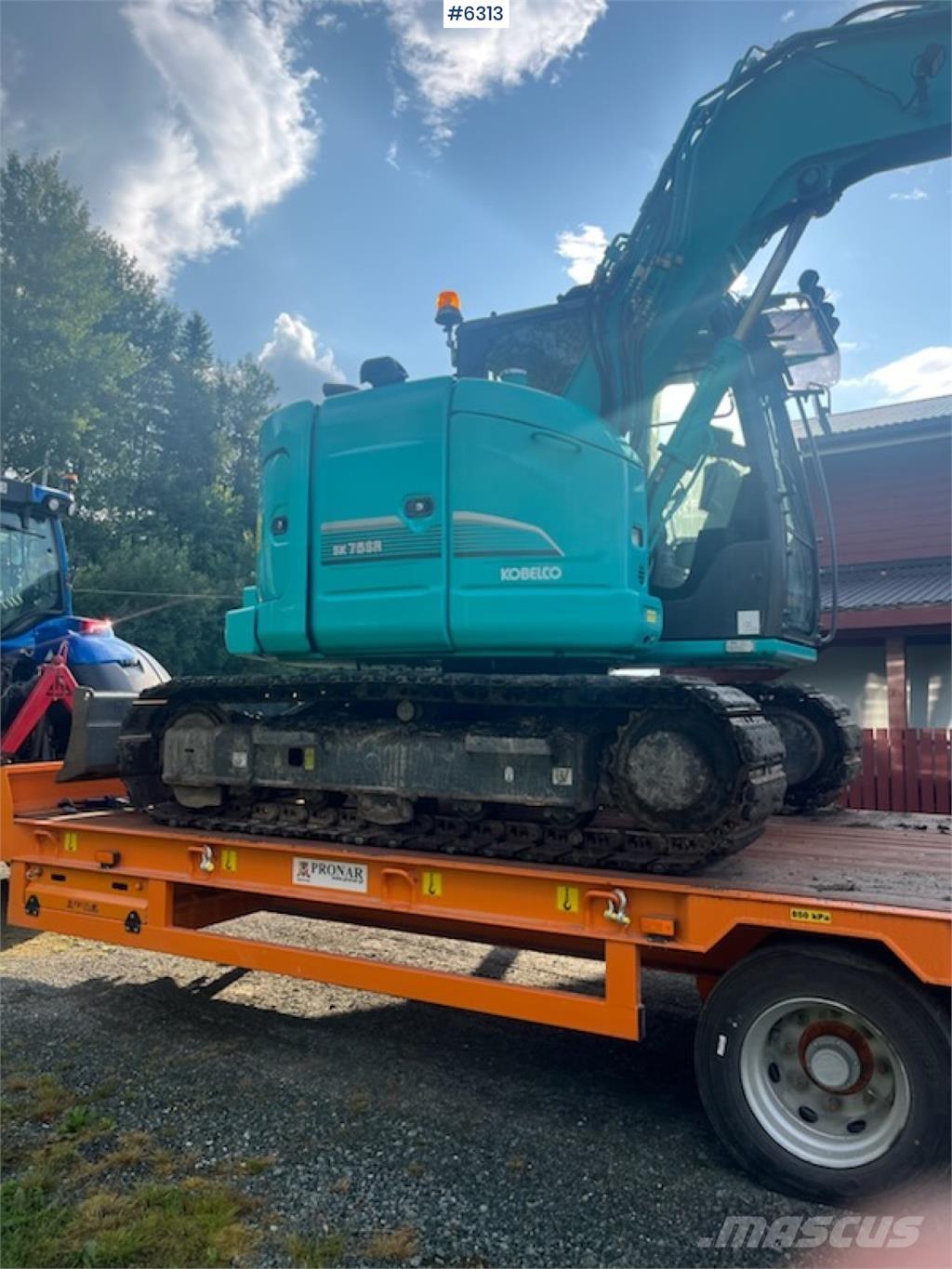 Kobelco SK75SR-3E Pelle sur chenilles
