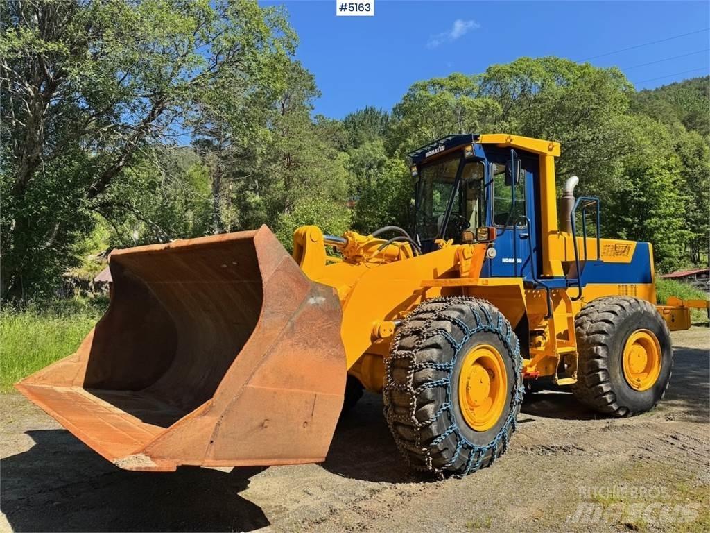 Komatsu WA420-1 Chargeuse sur pneus