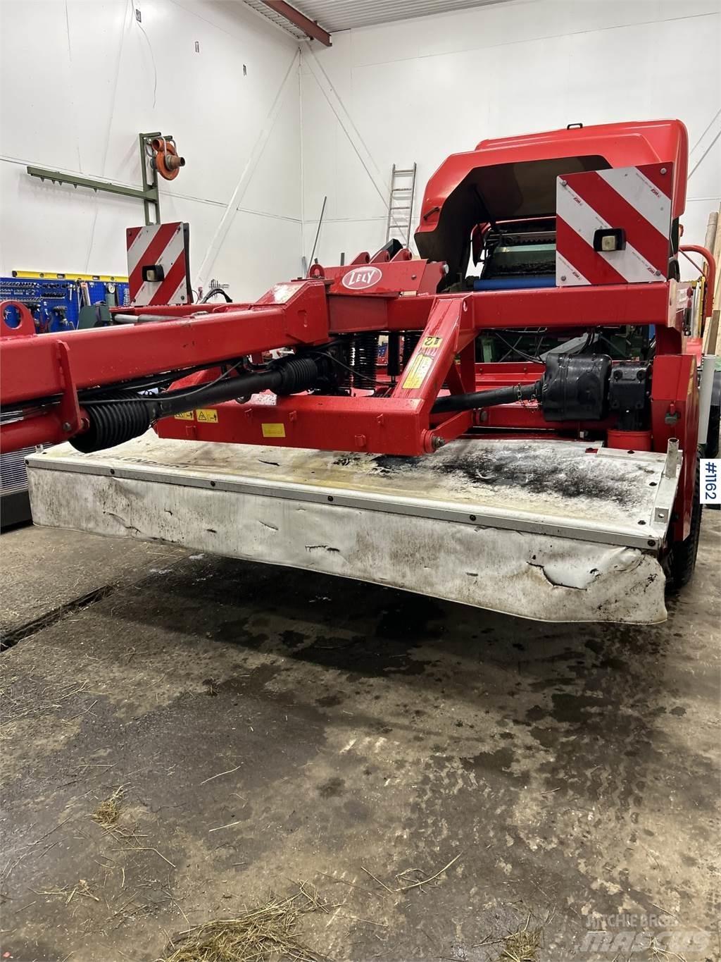 Lely 320 PC Autres matériels de récolte et d'arrachage