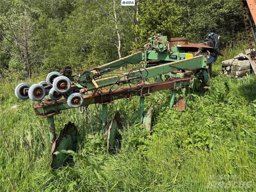 Neuero Fylltømmer Autres équipements pour tracteur