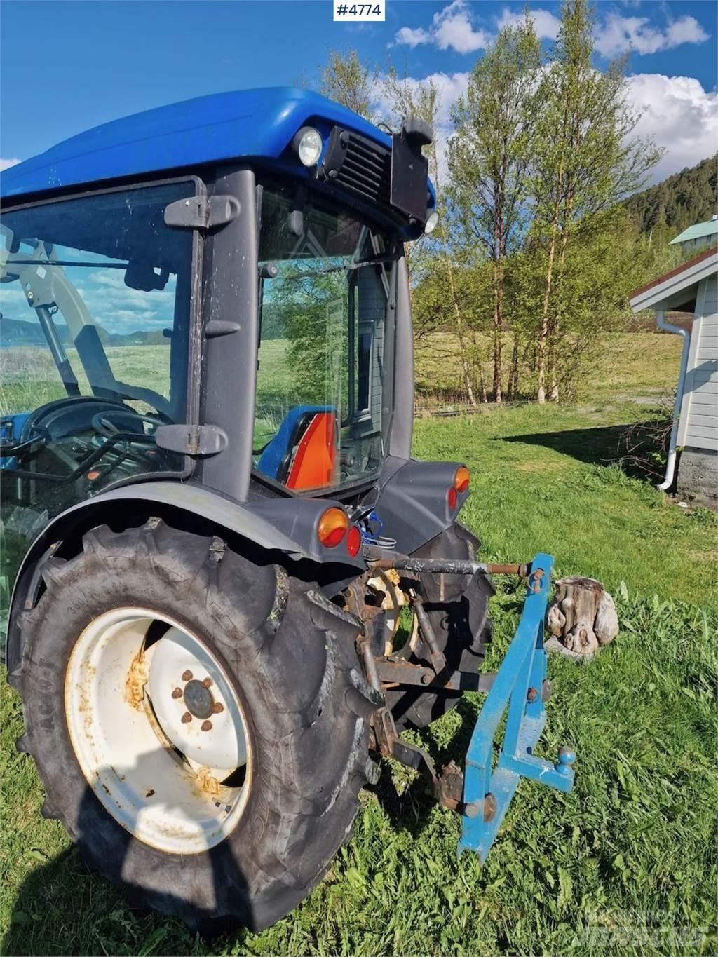 New Holland T3020 Tracteur
