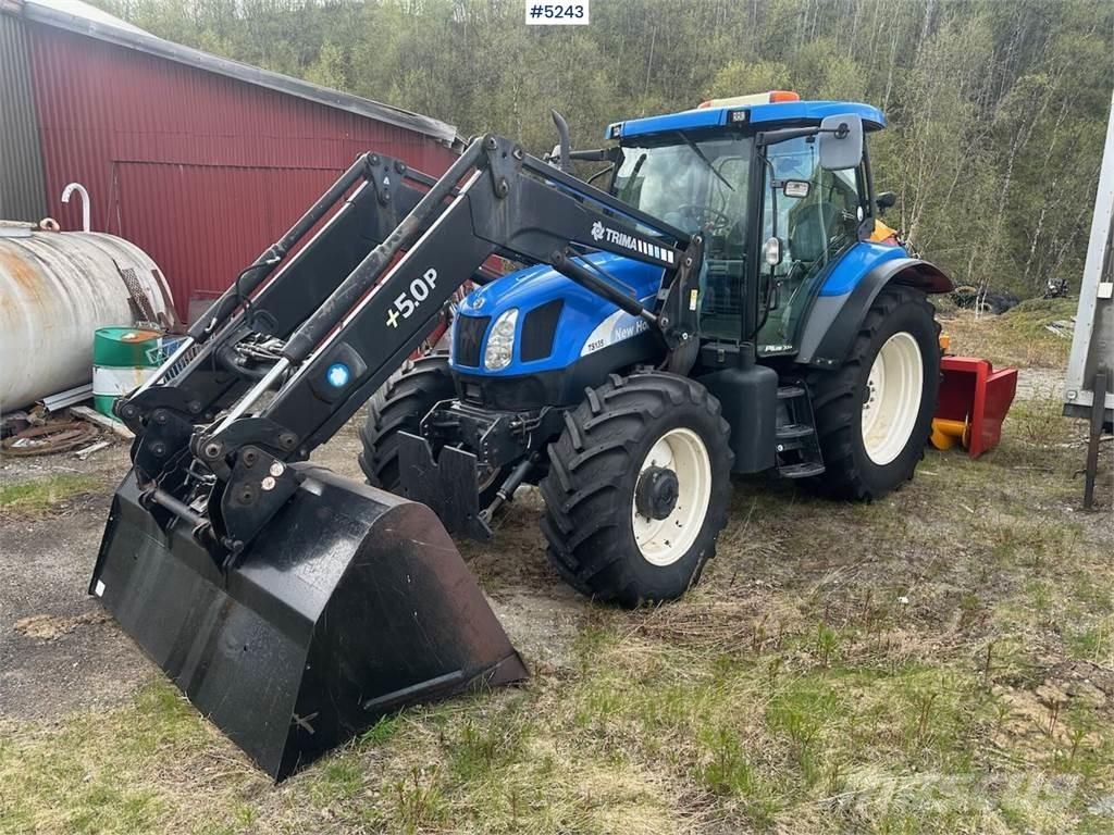 New Holland TS135 Tracteur