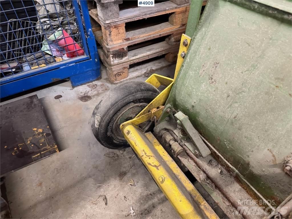  Serigstad FS 134 Autres matériels de récolte et d'arrachage