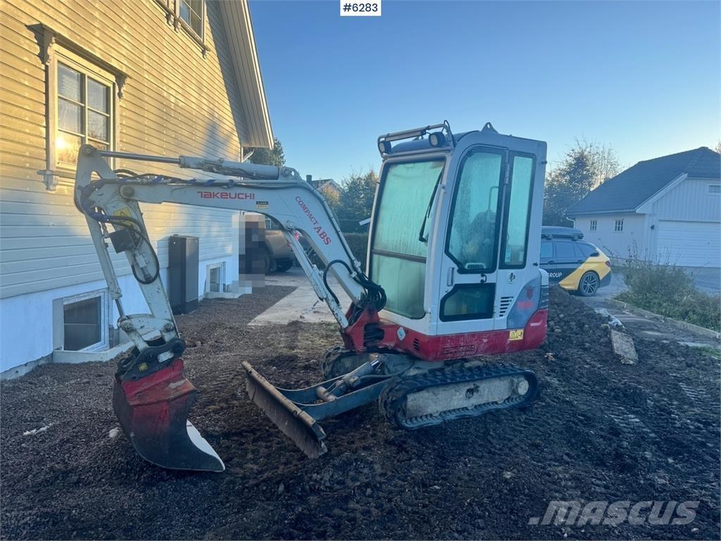 Takeuchi TB219 Pelle sur chenilles