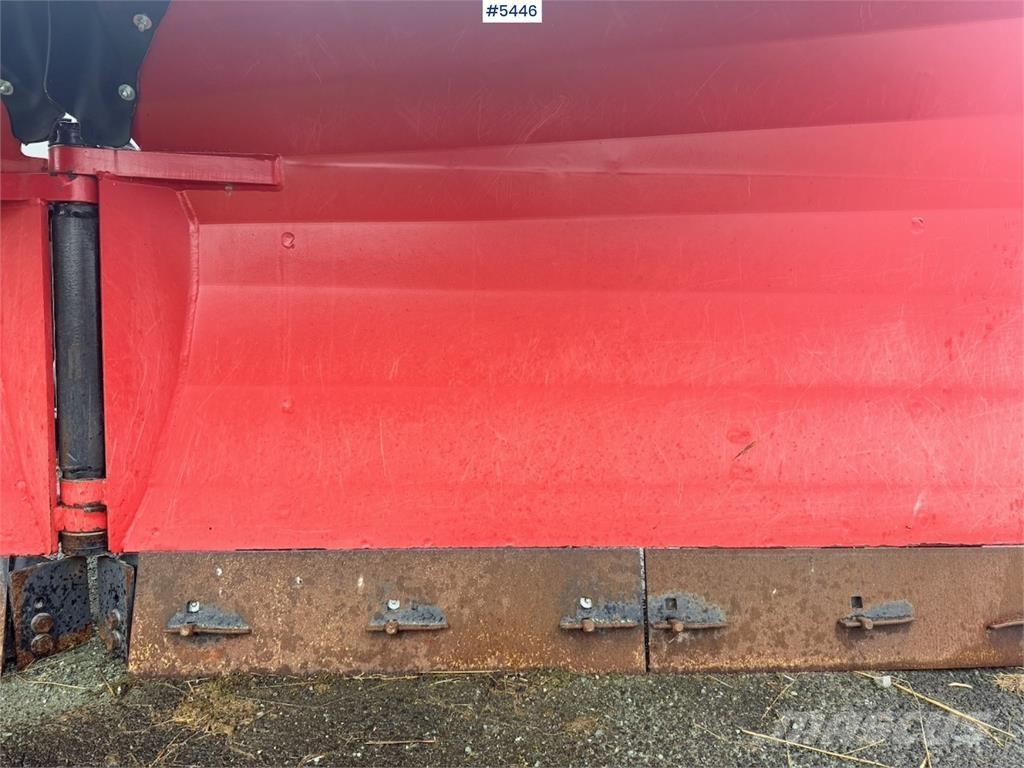 Tokvam VT320 Plog Chasse neige