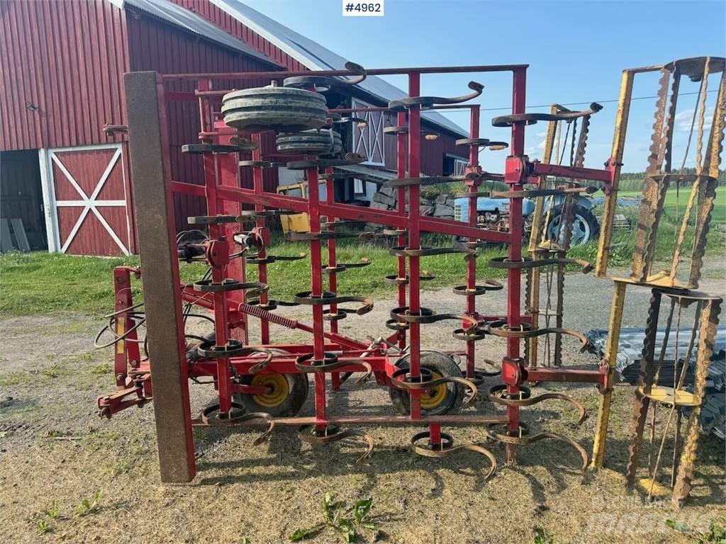 Väderstad Harv Autres outils de préparation du sol