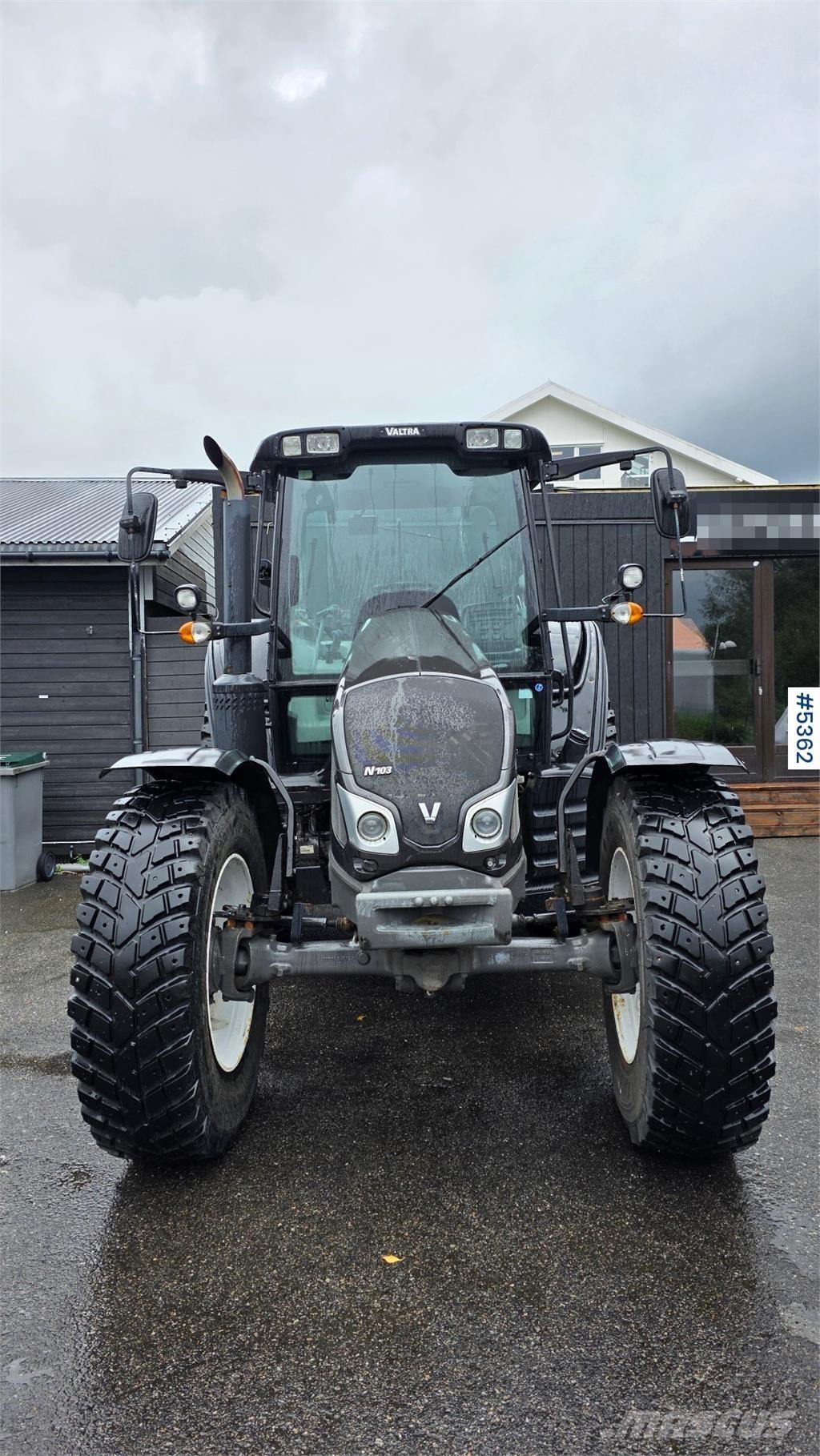 Valtra N103 Tracteur